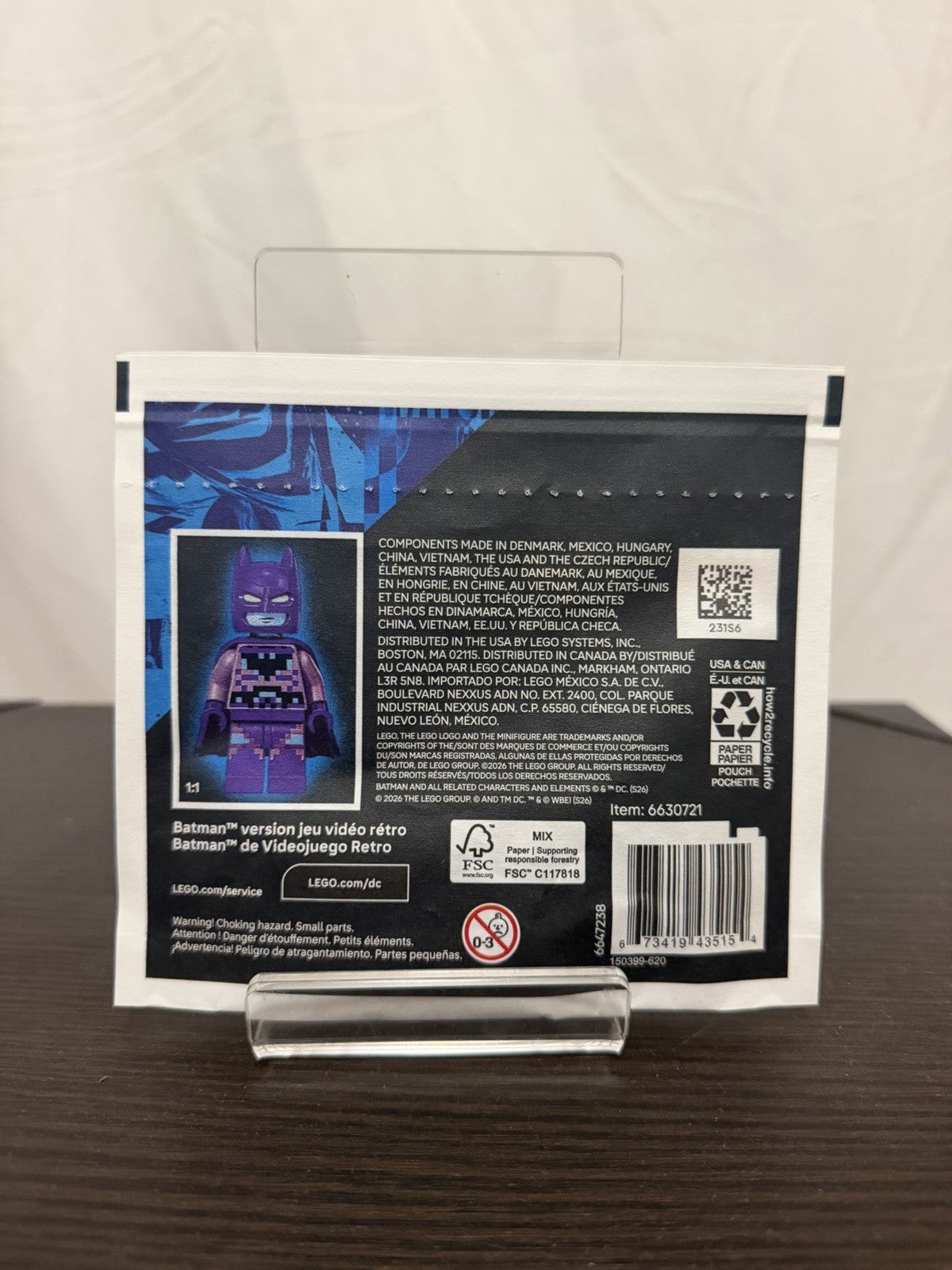 LEGO Batman Legacy of The Dark Knight Deluxe Edition Switch 2 WITH MINIFIGURE