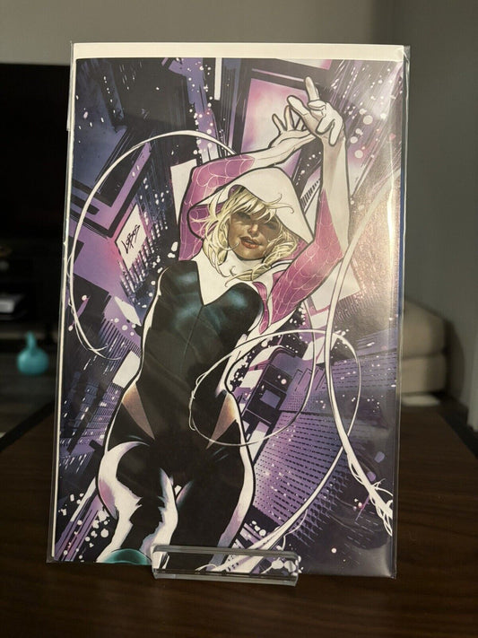 SPIDER-GWEN THE GHOST-SPIDER #1 PABLO VILLALOBOS 1:50 INCV VIR VAR - NM