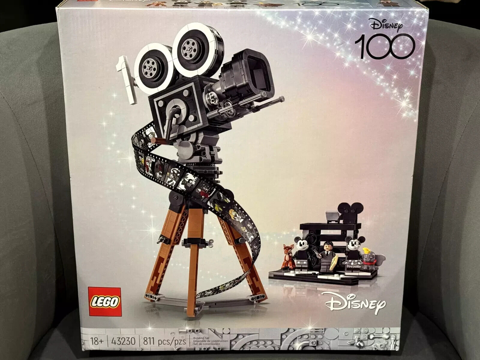 LEGO Disney: Walt Disney Tribute Camera (43230)