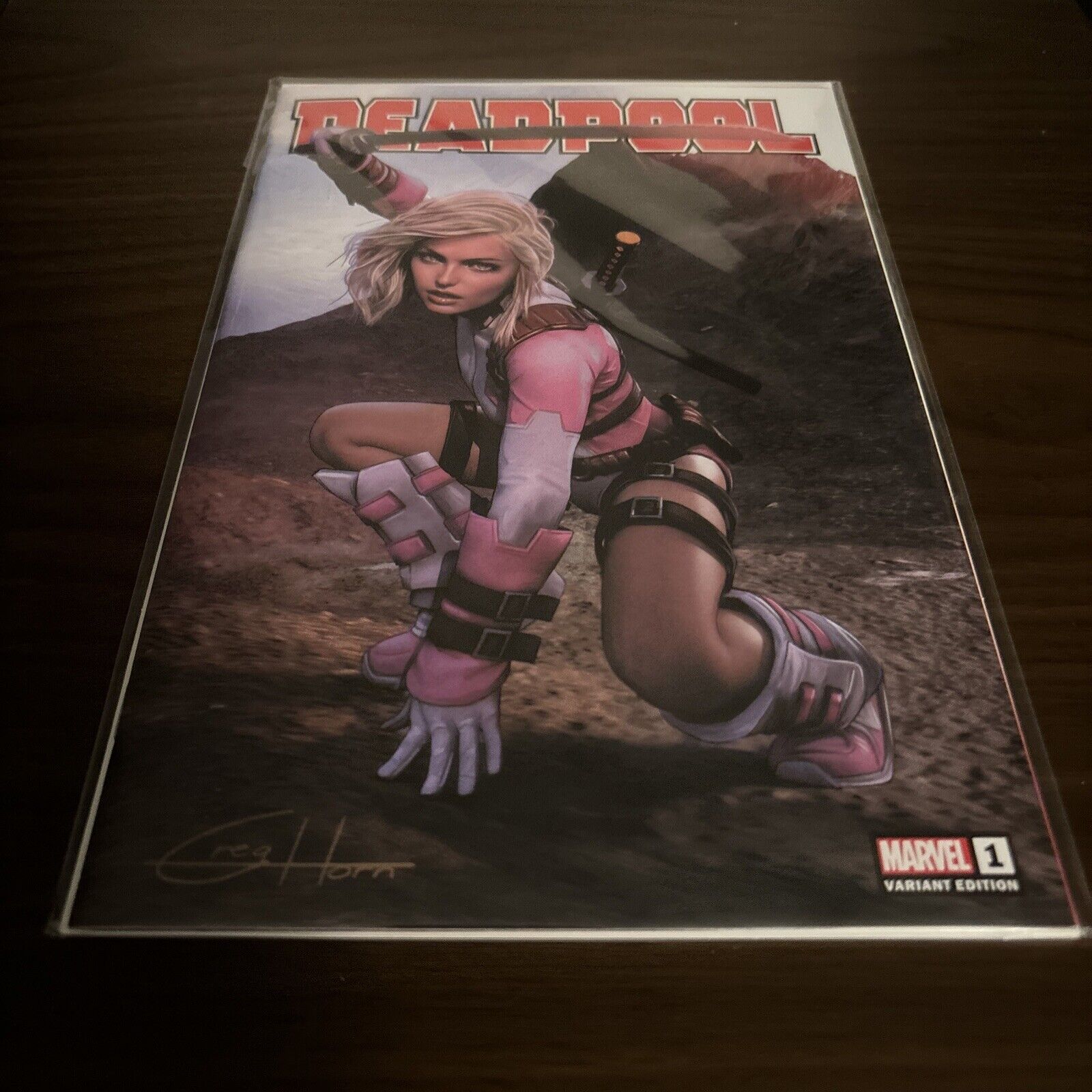 DEADPOOL #1 GREG HORN C2E2 VARIANT LE 1ST DEATH GRIP LE 80/400 - NM
