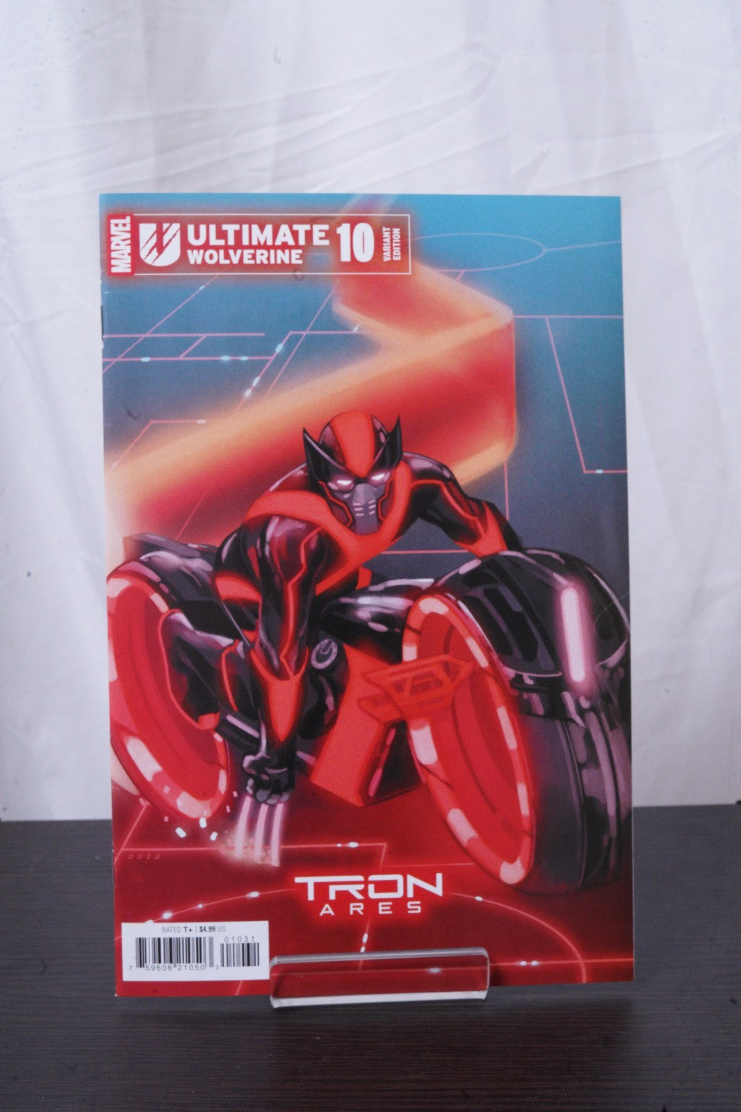 Ultimate Wolverine #10 Phil Noto Tron: Ares Variant Marvel