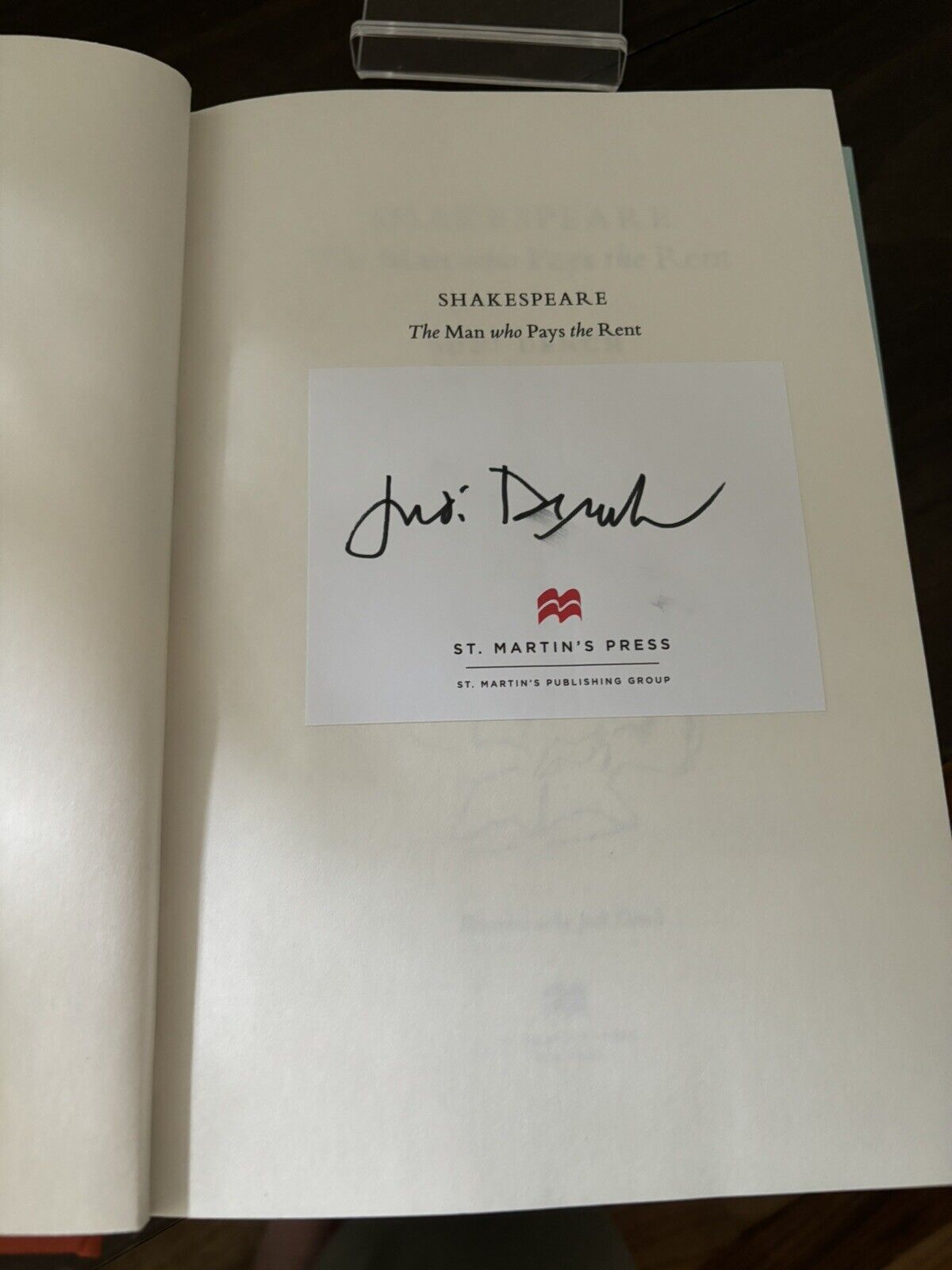 Judi Dench - Shakespeare: The Man Who Pays The Rent (Hardcover) SIGNED *IN HAND*