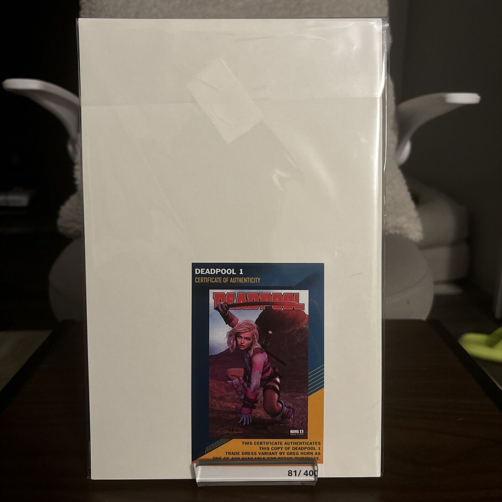 DEADPOOL #1 GREG HORN C2E2 VARIANT LE 1ST DEATH GRIP LE 81/400 - NM