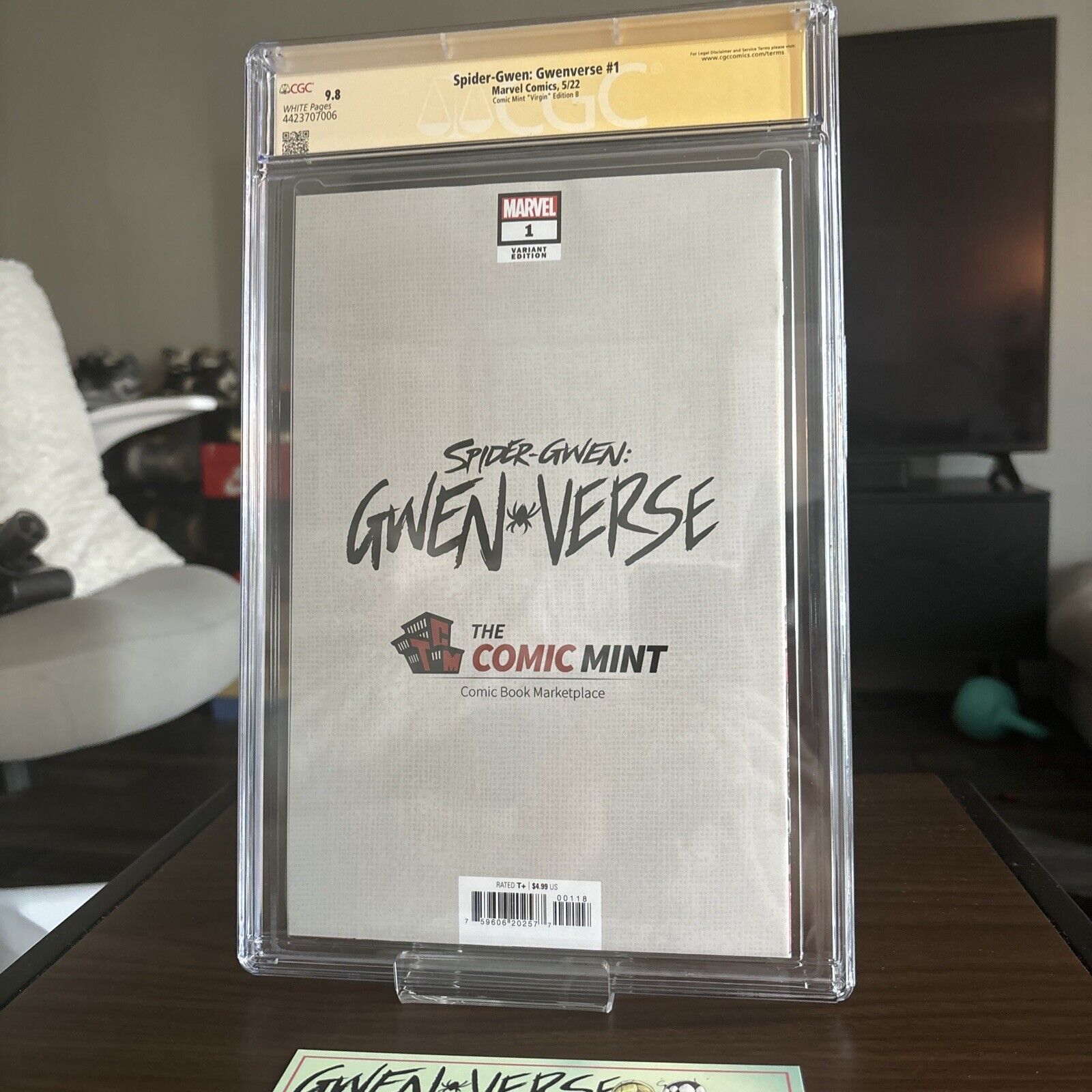 SPIDER-GWEN: GWENVERSE #1 TCM VARIANT SIGNED BY CHRISSIE ZULLO CGC 9.8 #353/600