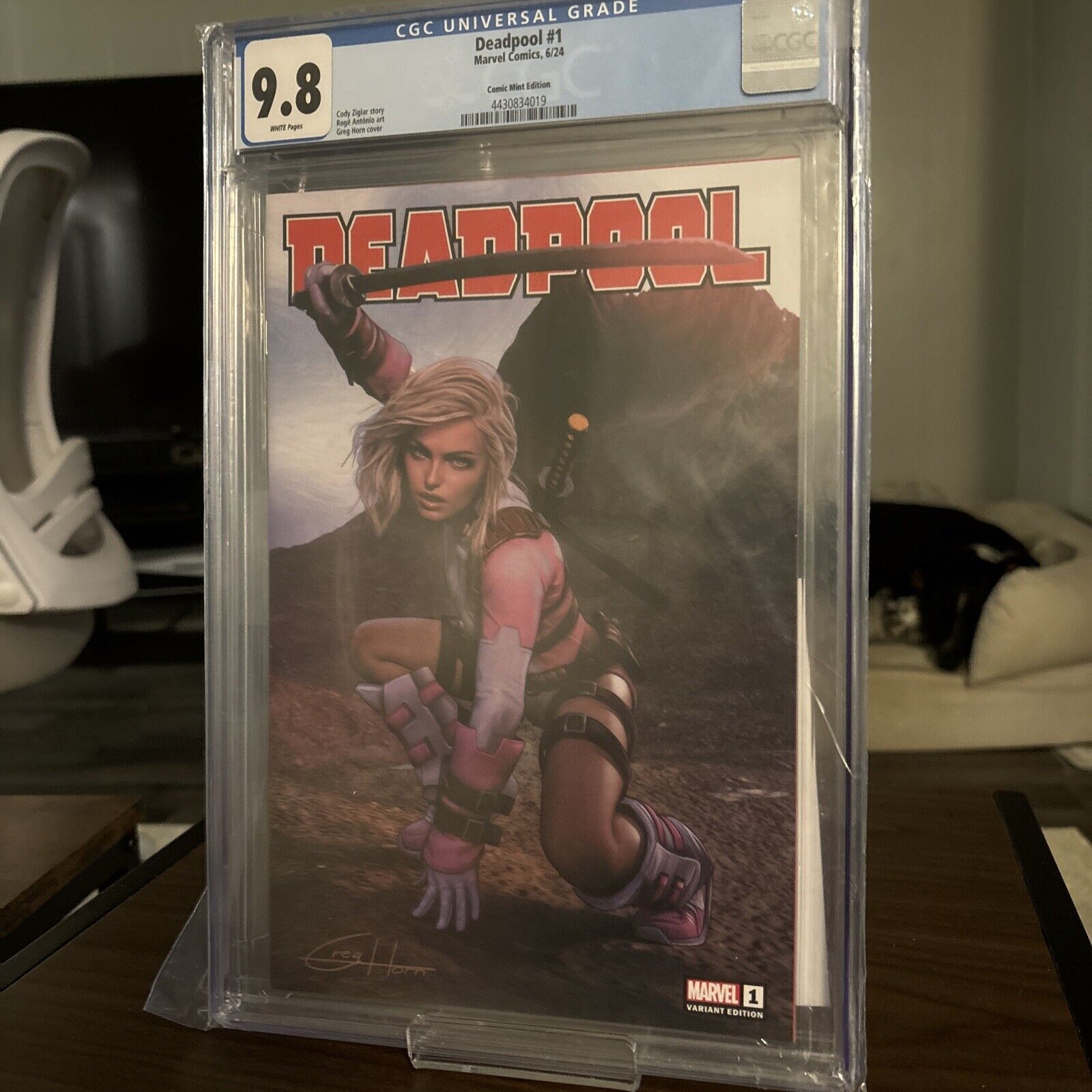 Deadpool #1 CGC 9.8 Graded Greg Horn Gwenpool C2E2 Variant 43/400