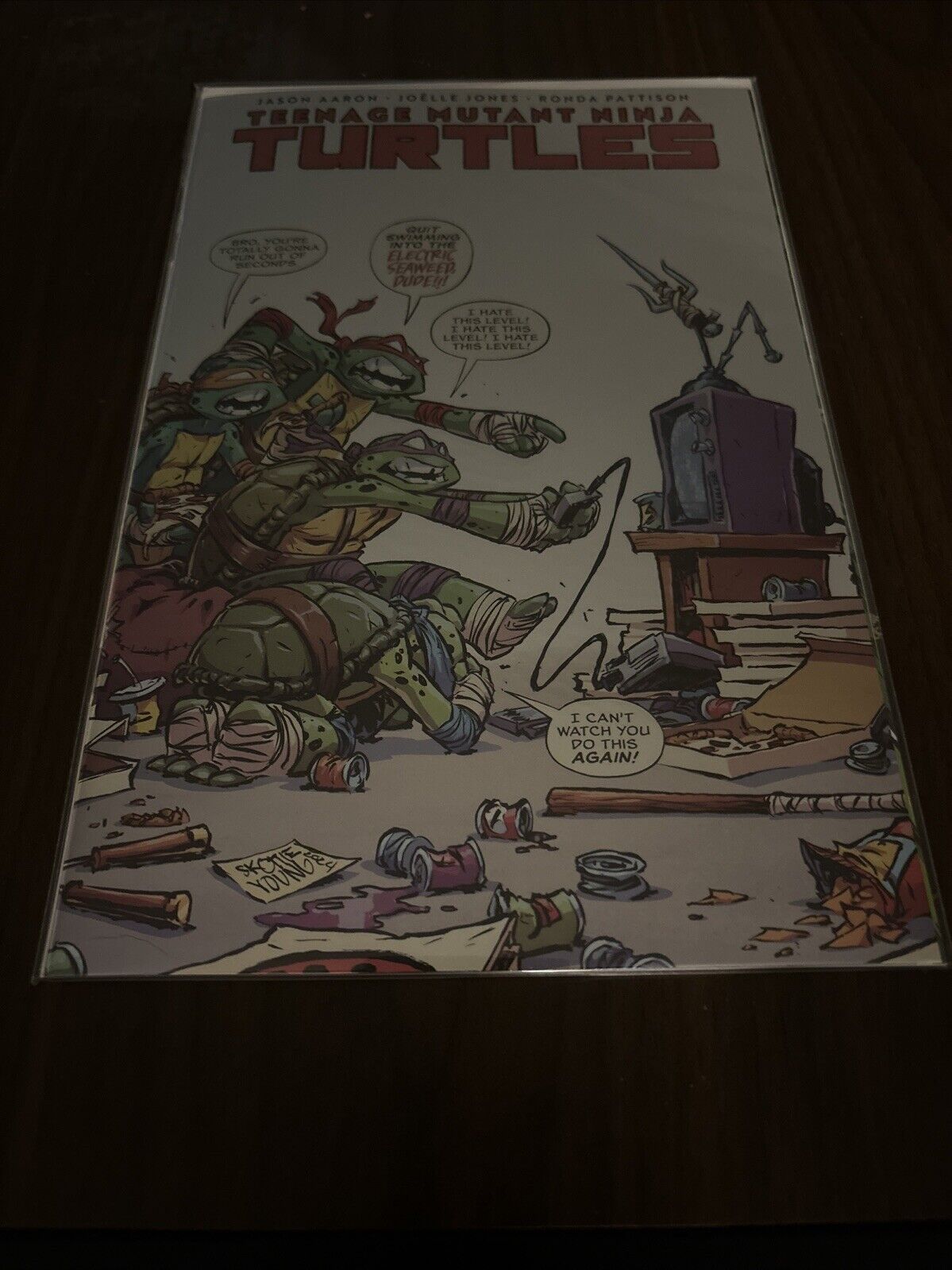 TEENAGE MUTANT NINJA TURTLES #1 SKOTTIE YOUNG EXCLUSIVE UNSIGNED CHROME FOIL