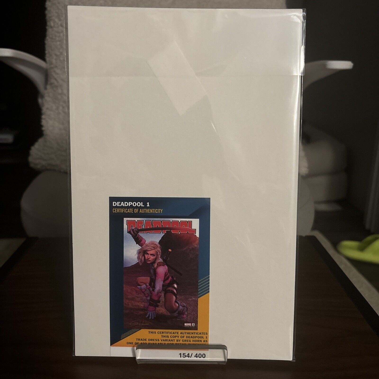 DEADPOOL #1 GREG HORN C2E2 VARIANT LE 1ST DEATH GRIP LE 154/400 - NM