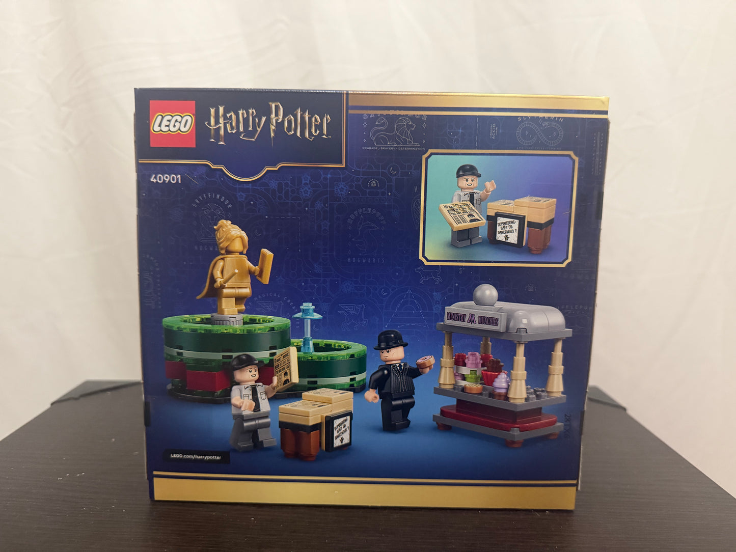 LEGO Ministry Munchies & The Daily Prophet Stands + Dumbledore's Office GWP - photo 7