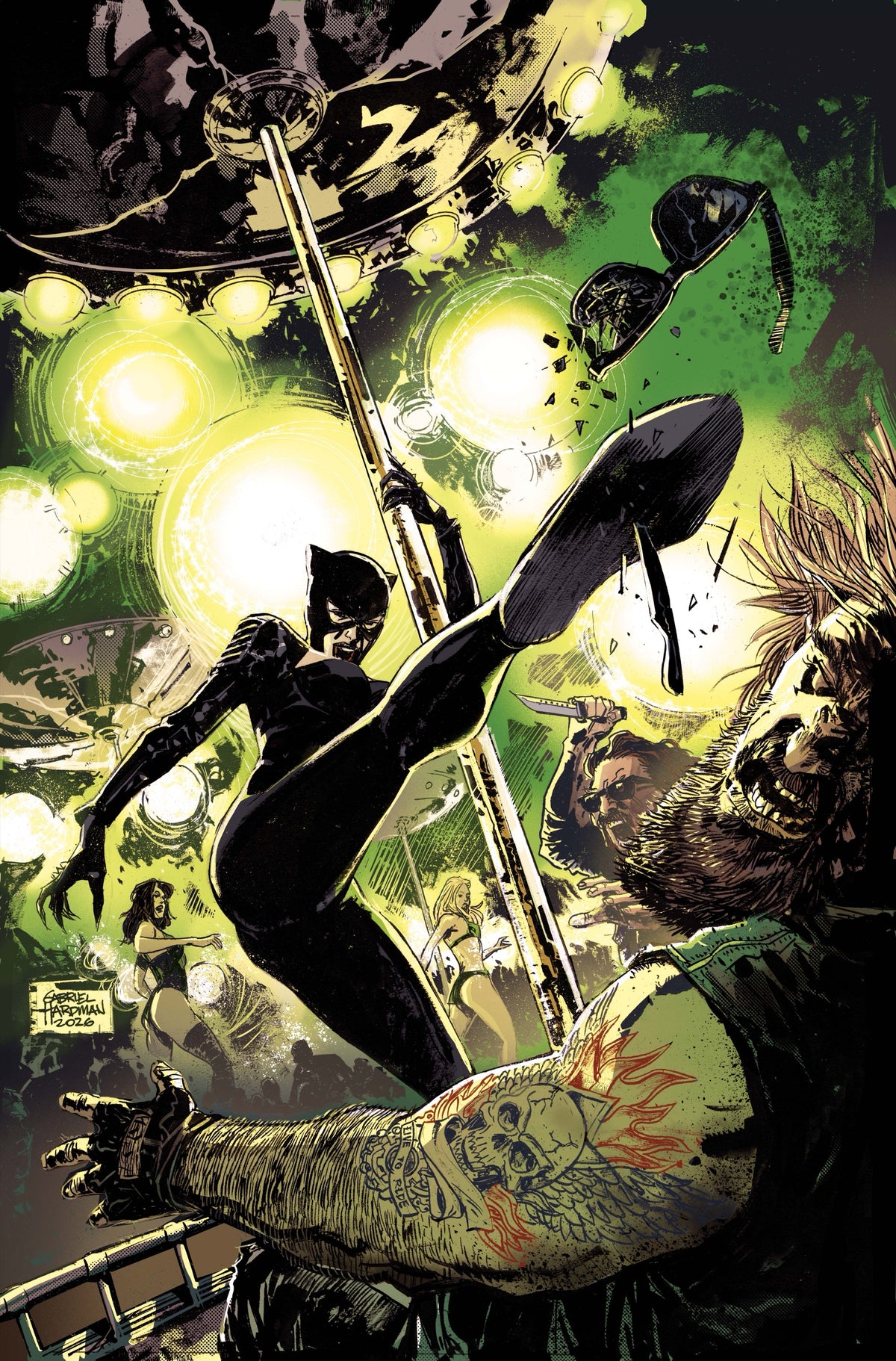 Catwoman #94 Cover A – Gabriel Hardman