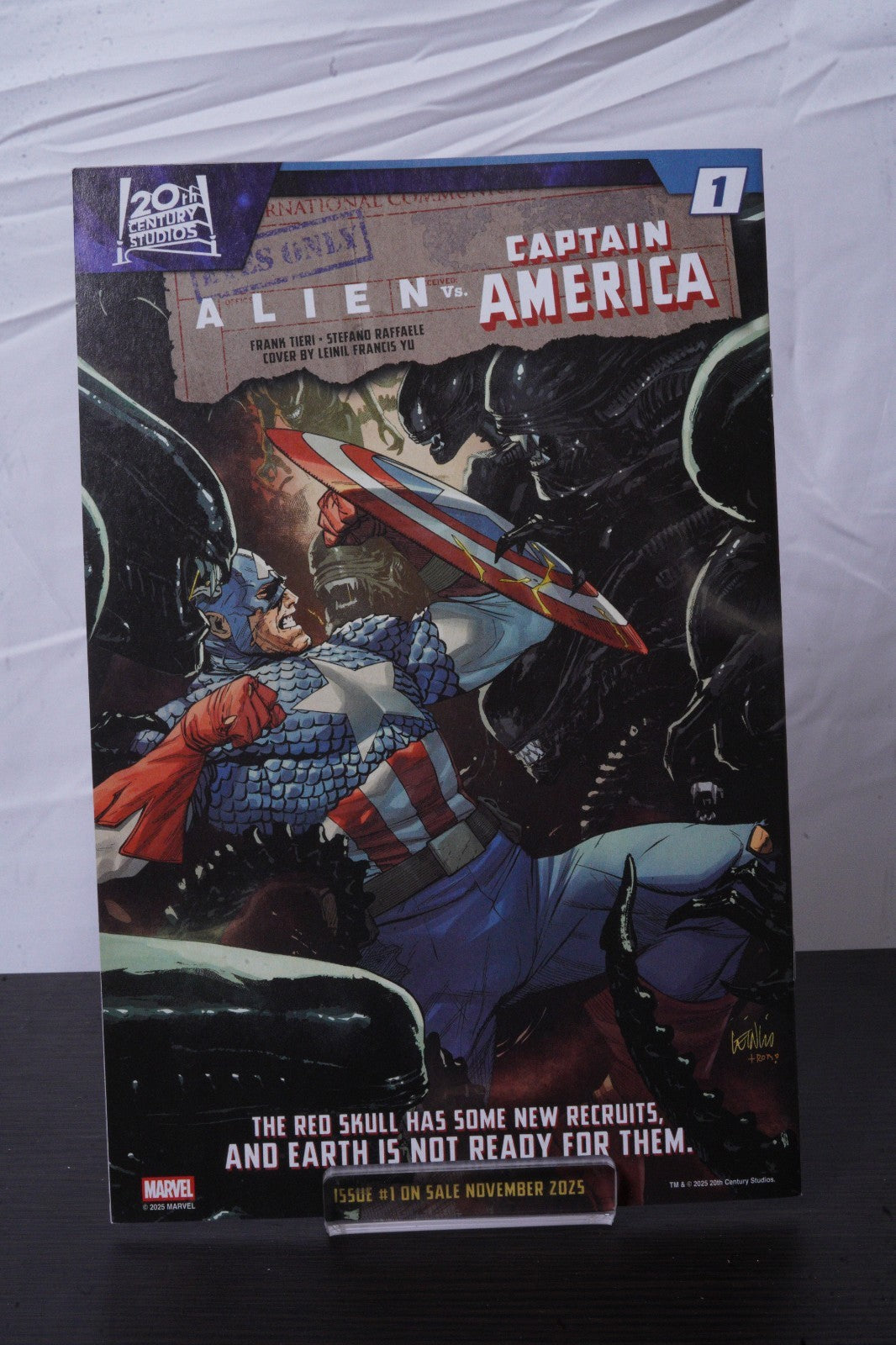 Avengers Issue #31 - Mahmud Asrar - Tron: Ares