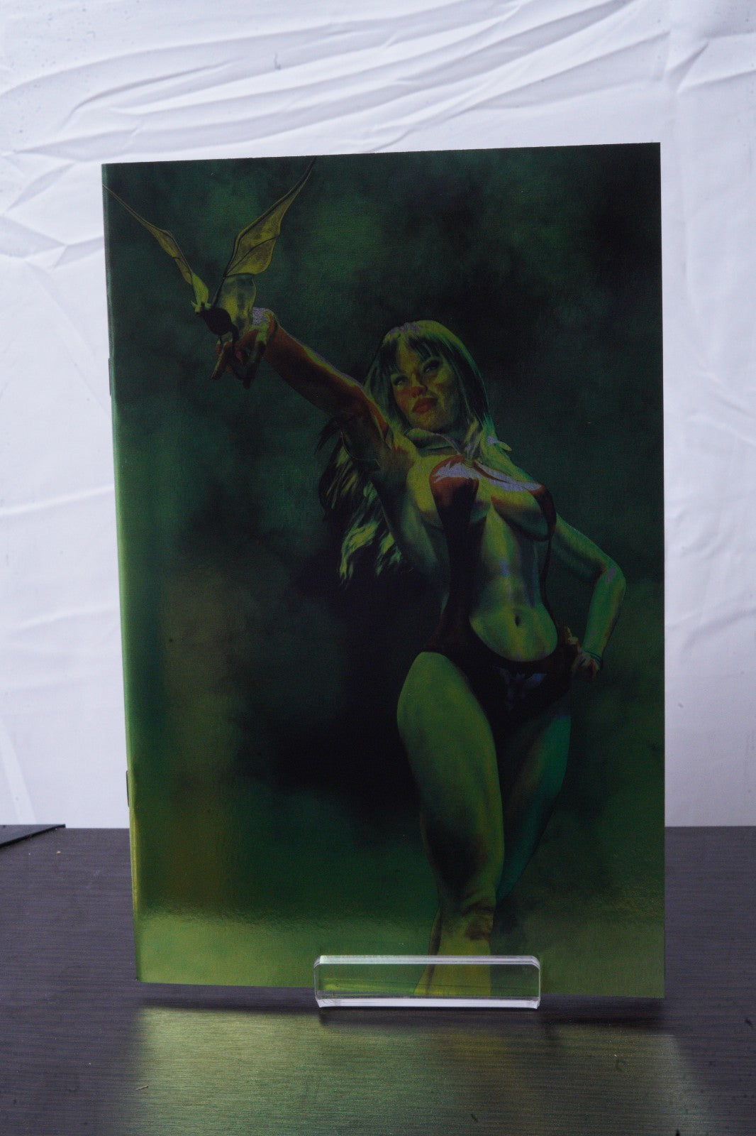 Mark Spears Monsters Issue #6 - Mark Spears - Vampirella Virgin Holofoil