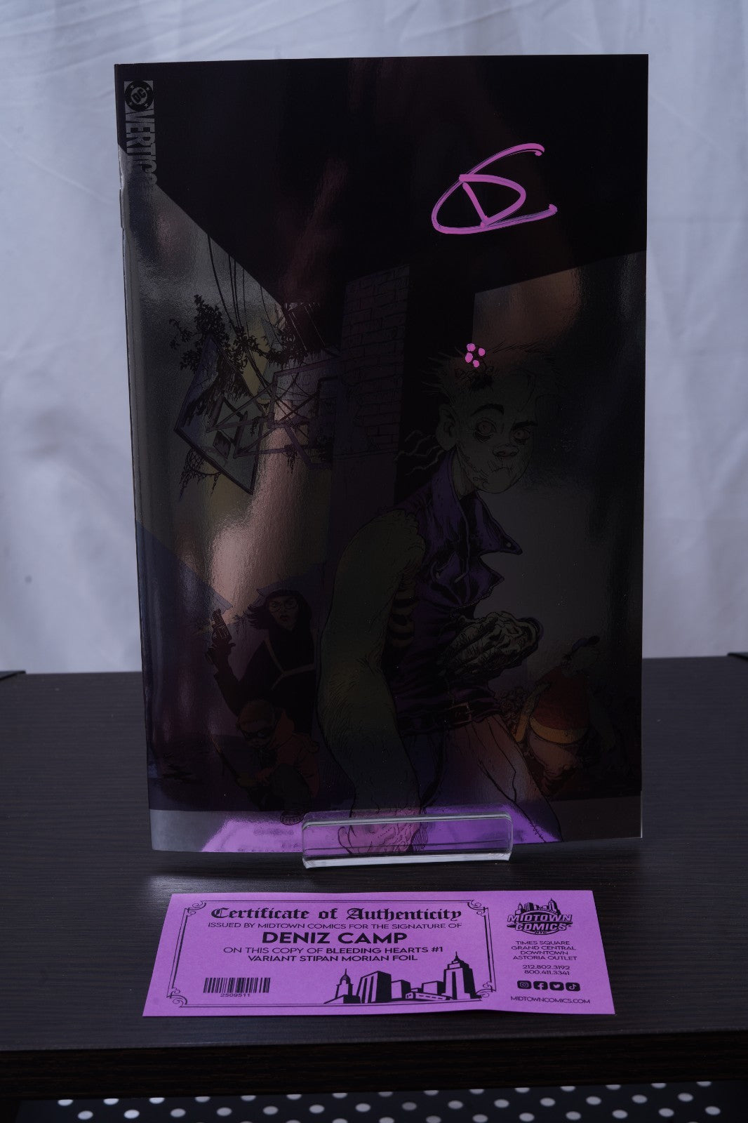 Bleeding Hearts #1 - Cover N Variant Stipan Morian Foil - Signed By Deniz Camp