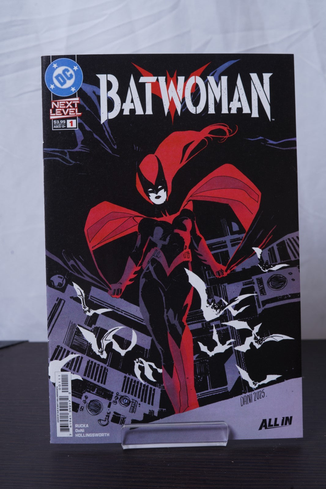 BATWOMAN #1 CVR A - DANI