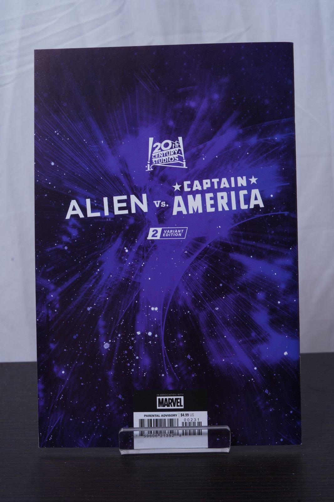 ALIEN vs CAPTAIN AMERICA #2 - MARK BROOKS VARIANT - MARVEL