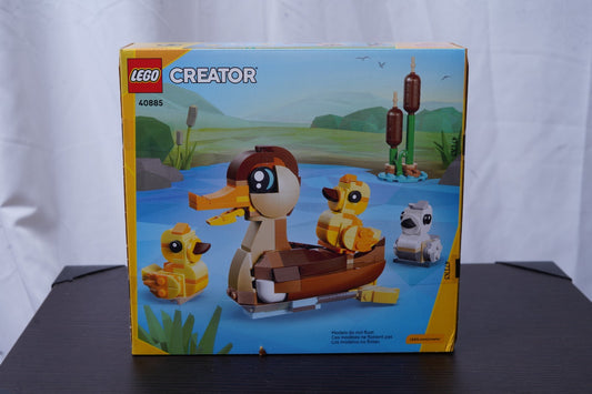 *NEW* LEGO CREATOR 40885 Duck Family Limited Edition GWP - SHIPS TODAY!