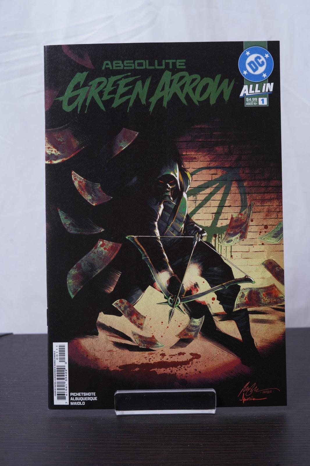Absolute Green Arrow Issue #1 - Rafael Albuquerque Cover A