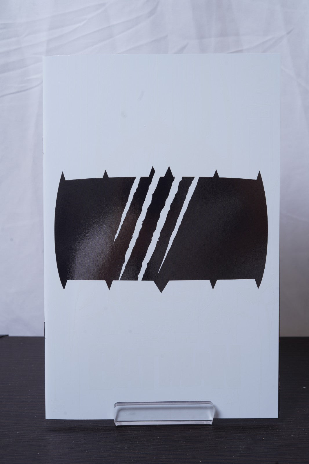 Absolute Batman #18 Trinity Megacon 2026 GITD Exclusive by E.M. Gist #743/888
