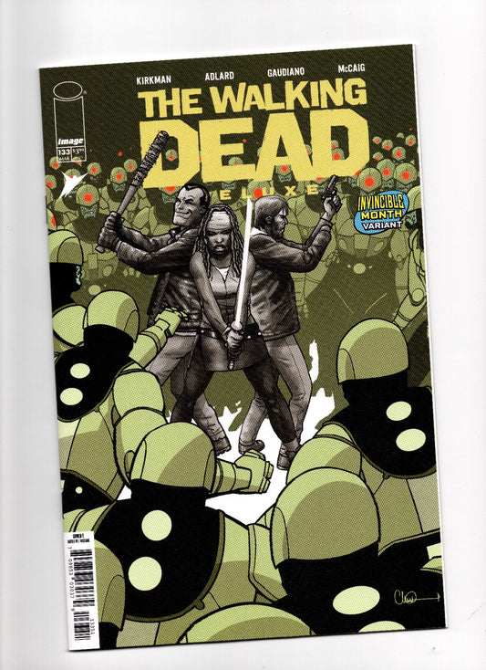 WALKING DEAD DELUXE #133 CVR E DAVID FINCH & DAVE MCCAIG INVINCIBLE TEAM UP VAR